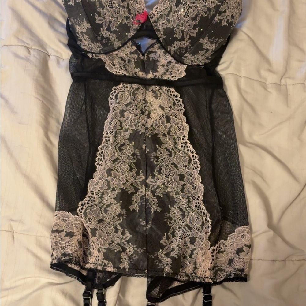 Victoria’s Secret Elegant Black and Pink Lace Lingerie